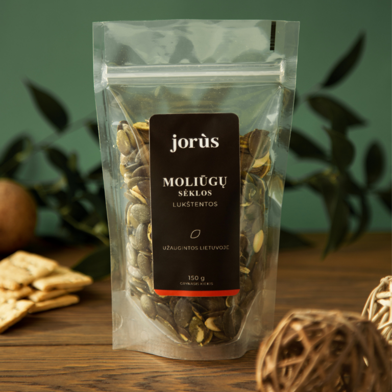 Lukštentos moliūgų sėklos pakuotėje.
