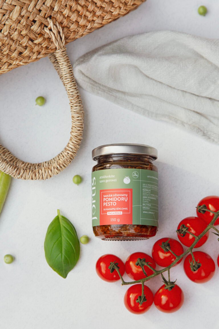 kanapiu-seklu-pesto-su-sauleje-dziovintais-pomidorais